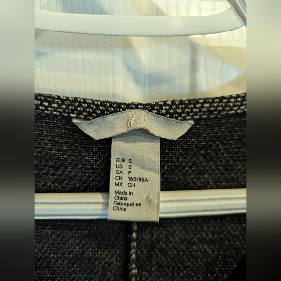 💙 H+M 💙 Classic Tweed Dress - Picture 2 of 5